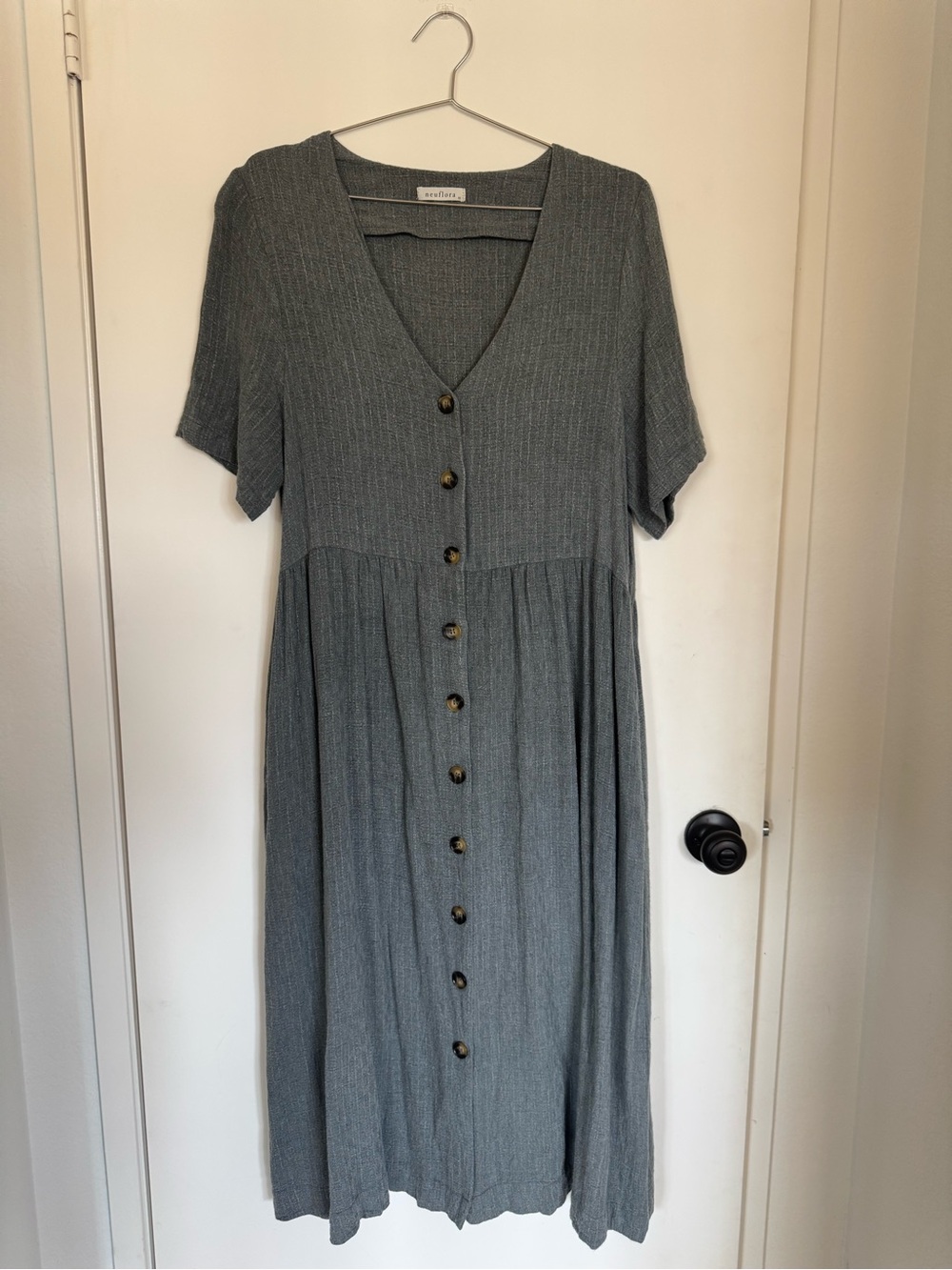 Neuflora Button-Front Midi Dress in Gray
